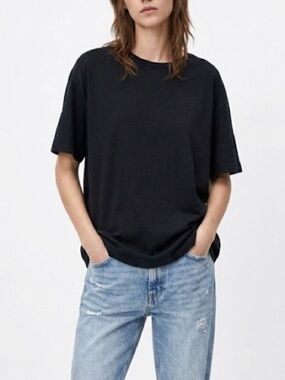 Zara Black Short Sleeve Oversized Sweatshirt Size Medium Black Loose Minimalist